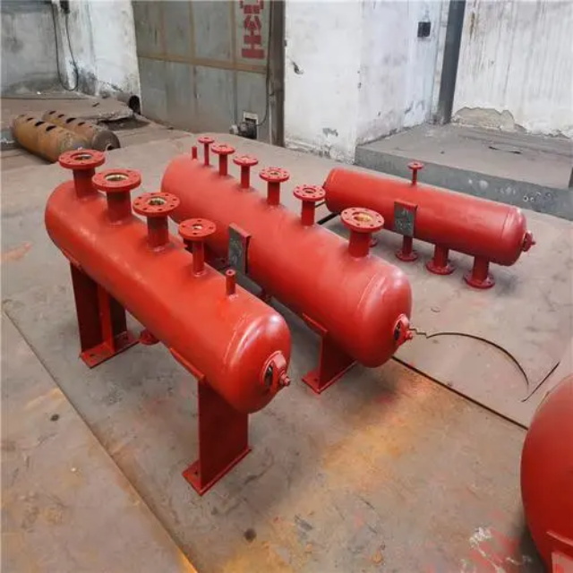 屏山分集水器安装高度
